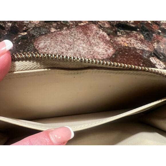 LOUIS VUITTON $1200 Vintage Vernis Zippy Wallet W/Box & Ribbon - Picture 8 of 15